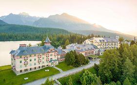 Grand Hotel Kempinski High Tatras Štrbské Pleso Exterior photo