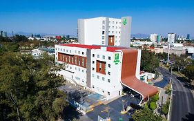 Holiday Inn Guadalajara Patria-Universidad, An Ihg Hotel Exterior photo