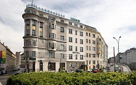 Hotel Goldene Spinne Wien Exterior photo