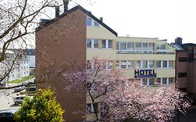 Hotel Am Düsseldorfer Platz Ratingen Exterior photo