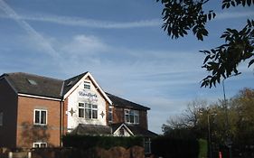 The Handforth Lodge Exterior photo