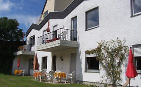 Gasthaus Ferienweingut Peter-Jos. Hauth Bernkastel-Kues Exterior photo