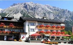 Hotel Der Brückenhof Ramsau Ramsau am Dachstein Exterior photo