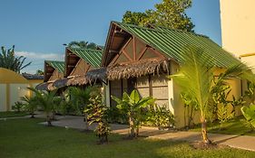 Hotel Amazon Bed And Breakfast Leticia Exterior photo