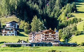 Hotel Rainell Dolomites Retreat St. Ulrich in Gröden Exterior photo