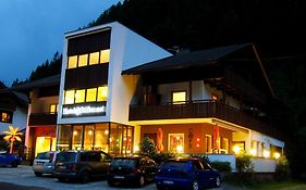 Hotel Stifter Luttach Exterior photo