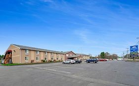 Americas Best Value Inn Foxboro Foxborough Exterior photo