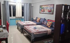 Cp19P Twinbed Cozy Room Near At Venice Mall Manila Exterior photo