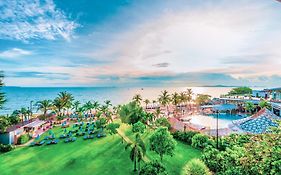 Pinnacle Grand Jomtien Resort&Beach Club - SHA Extra Plus Na Chom Thian Exterior photo