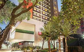 Hotel Ibis Belo Horizonte Savassi Exterior photo