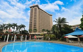 Century Park Hotel Manila Exterior photo