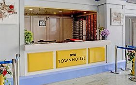 Townhouse Royal Palms Hotel - Lily Mumbai Exterior photo