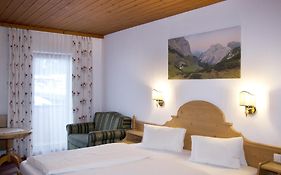 Bed and Breakfast Klausenhof Pertisau Exterior photo