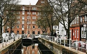 Hotel Zur Mühle Buxtehude Exterior photo