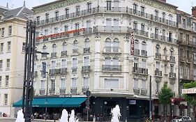 Hotel Campanile Grenoble Centre Gare Exterior photo