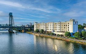 Hampton Inn&Suites Newark-Harrison-Riverwalk Exterior photo