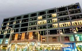 Big Hotel Cebu Stadt Exterior photo