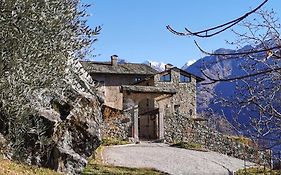 Villa Borgo Selvapiana Morbegno Exterior photo