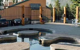 Douglas Fir Resort & Chalets Banff Exterior photo