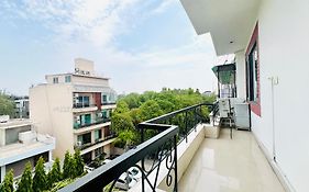 Olive Serviced Apartments - Defence Colony Neu-Delhi Exterior photo