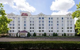 Hampton Inn & Suites Raleigh Cary Lenovo Center Exterior photo