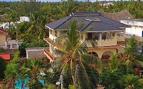 Villa Jakasa Watamu Exterior photo