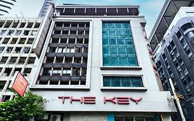 The Key Bangkok Hotel Exterior photo