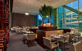 Hotel Four Points By Sheraton Los Angeles Restaurant photo