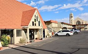 Motel Super 8 By Wyndham Albuquerque Downtown Exterior photo