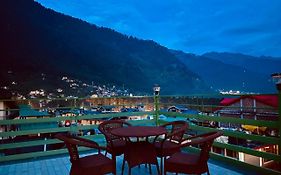 Vista Resort - Centrally Heated ! Air Cooled ! - Managed By The Four Season ! Close To Manali Mall Road Exterior photo