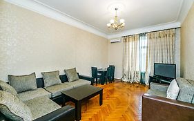 F1 View Apartment In Old City Baku Exterior photo