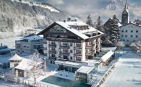 Hotel Der Löwe LEBE FREI Leogang Exterior photo