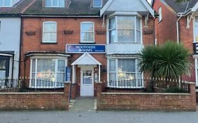 Hotel Moonside Lets Skegness Exterior photo