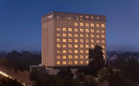 Hotel Courtyard By Marriott Amritsar Exterior photo