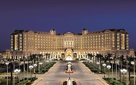 Hotel The Ritz-Carlton, Riadh Exterior photo