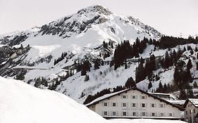 Apres Post Hotel Stuben am Arlberg Exterior photo