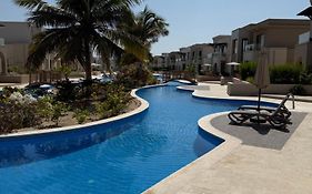 Villa Cozy New Townhouse For 6 People! Salalah Exterior photo