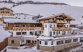 Aparthotel Lindlinghof Saalbach Exterior photo