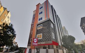 Hotel O Hillside Hotels Dlf Gachibowli Near Shilparamam Hyderabad Exterior photo