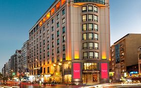 Hotel Ramada Plaza By Wyndham Istanbul City Center (Adults Only) Exterior photo