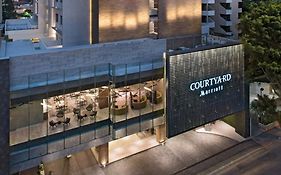 Hotel Courtyard By Marriott Guatemala-Stadt Exterior photo