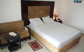 Hotel Mishuk Cox's Bazar Room photo