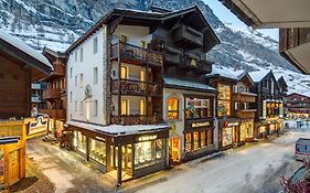 Alpine Lodge Zermatt Exterior photo