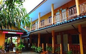 Tamarind Guesthouse Kanchanaburi Exterior photo