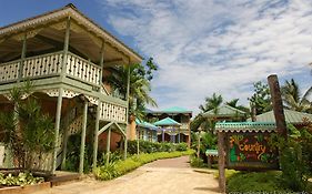 Hotel Country Country Negril Exterior photo