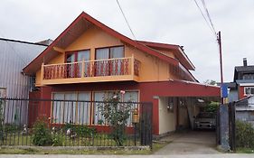 Bed and Breakfast Casa Chilhue - Hostal Residencial Castro Exterior photo