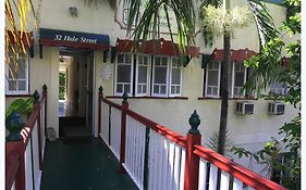 Coral Lodge Bed And Breakfast Inn Townsville Exterior photo