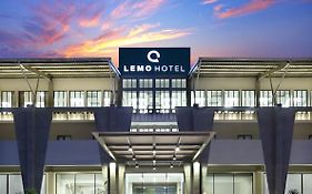 Lemo Hotel Serpong Tangerang Exterior photo