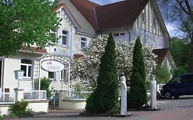 Hotel am Deister Barsinghausen Exterior photo