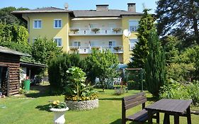 Hotel Kirchenwirt Velden am Wörthersee Exterior photo